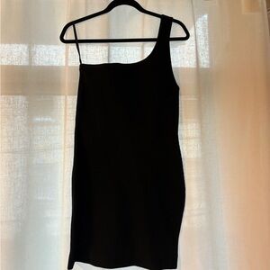 Babaton One-Shoulder Black Dress
